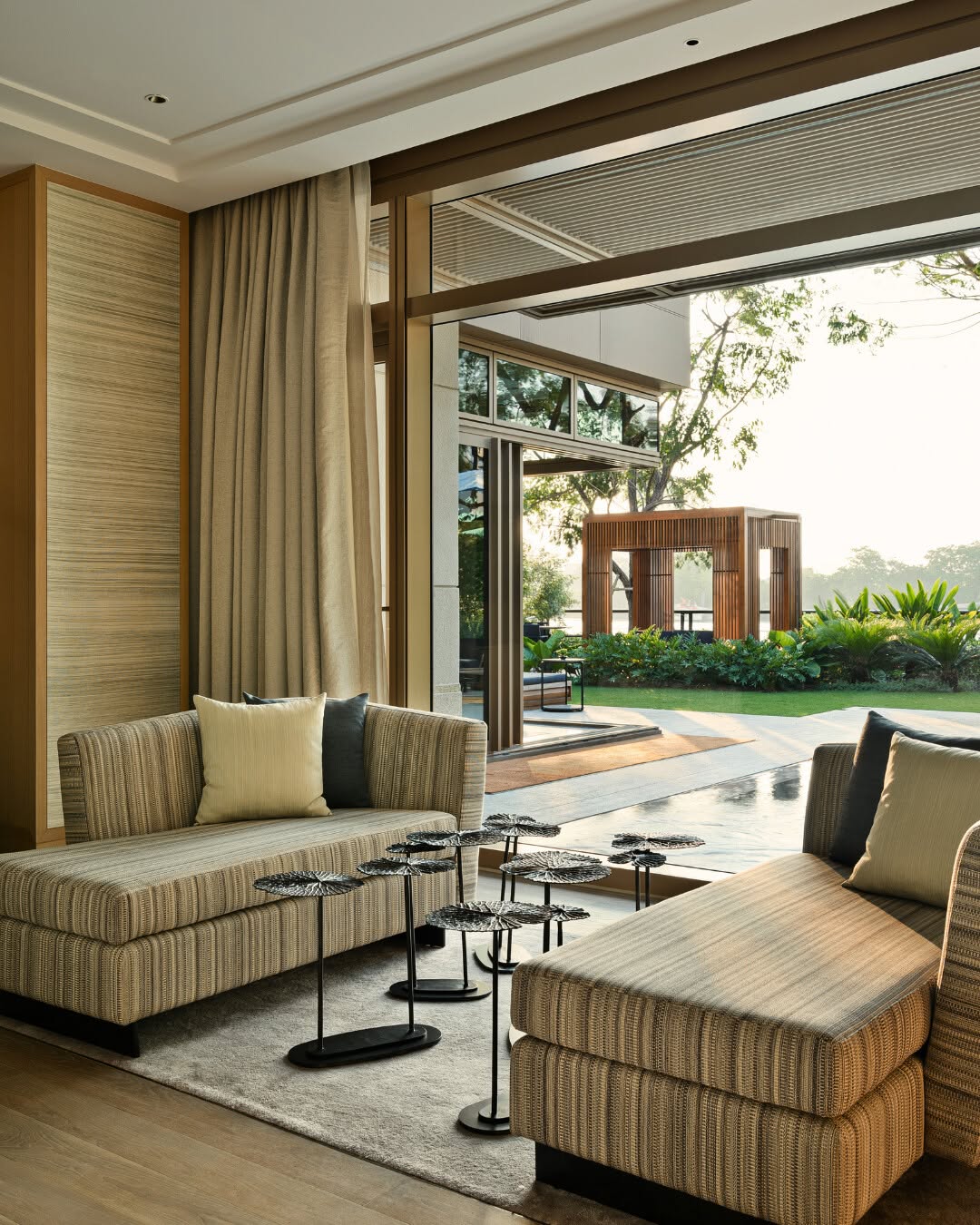 Capella Bangkok, Отель, Бангкок