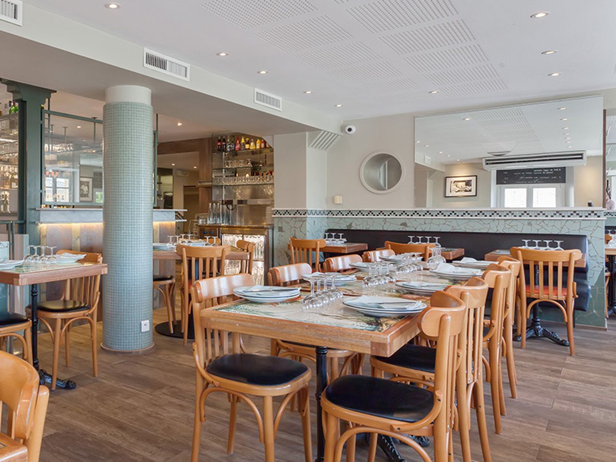 Astoux et Brun, Restaurant, Cannes