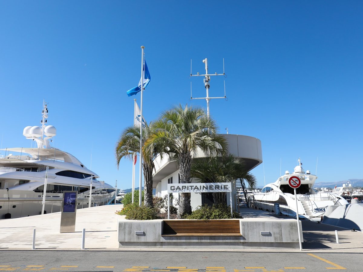 Vieux Port and Port Canto (yacht format), Venue, Cannes