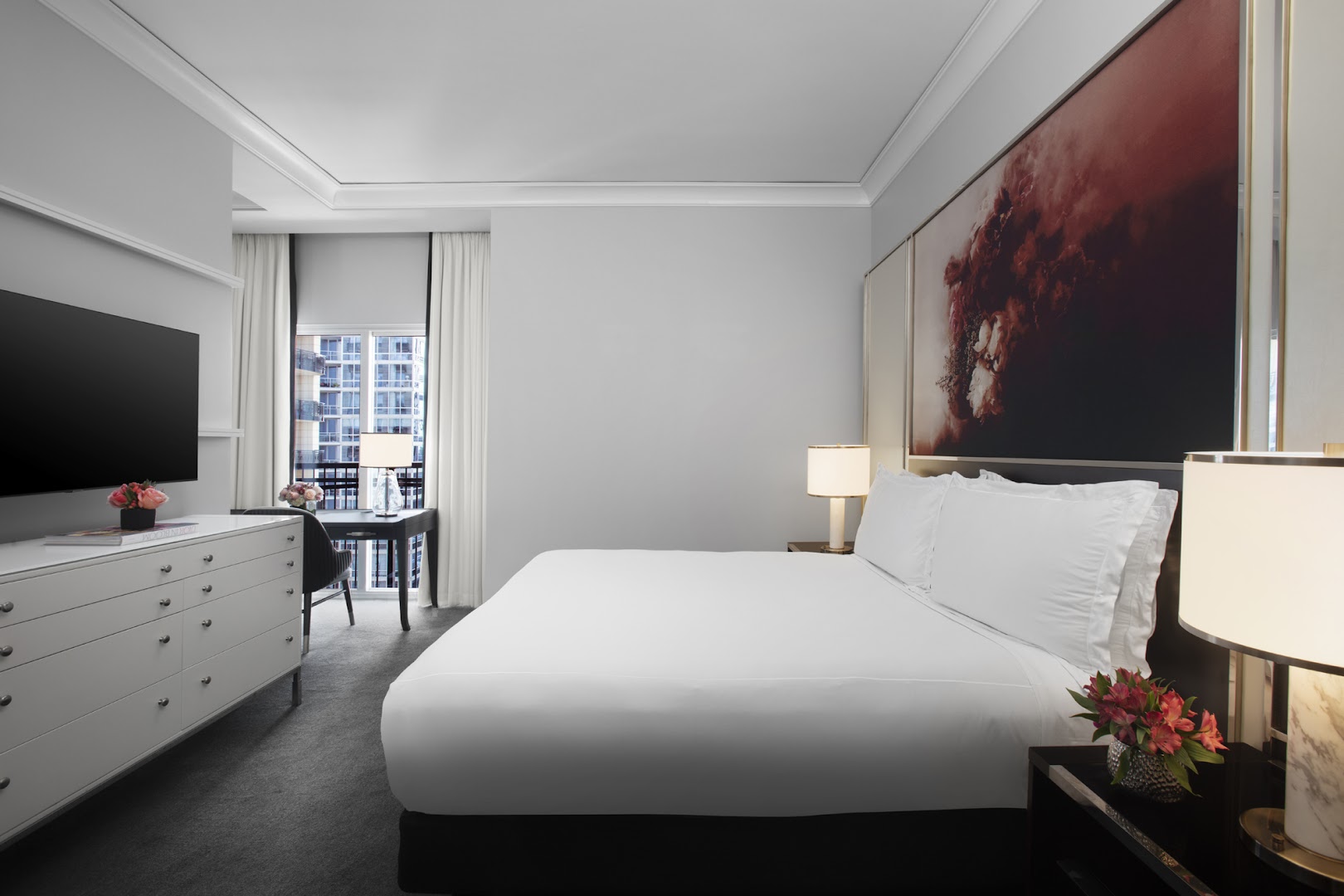 Waldorf Astoria Chicago, Отель, Чикаго