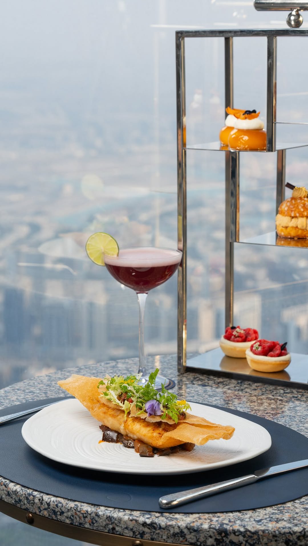 At.mosphere (Burj Khalifa), Restaurant, Dubai