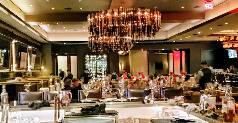 Mastro's Steakhouse Houston, Ресторан, Хьюстон