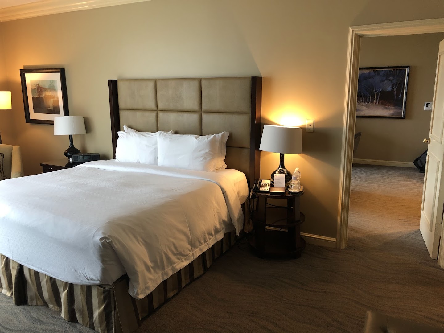 The St. Regis Houston, Отель, Хьюстон