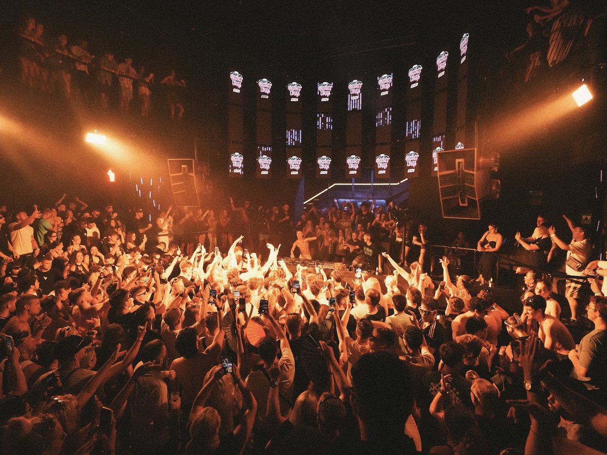 Eden Ibiza, Place, Ibiza
