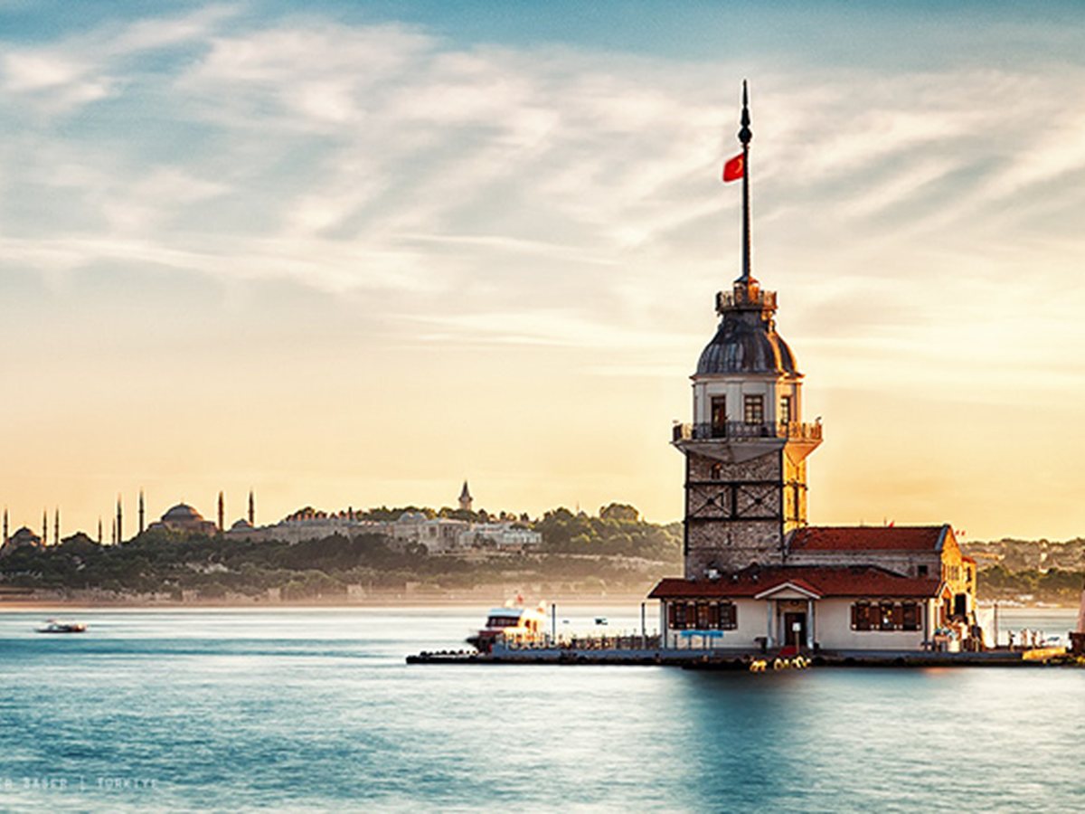 Maiden's Tower (Kız Kulesi), Venue, Istanbul
