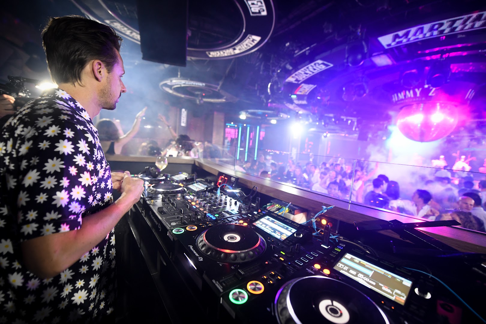 Jimmy'z Monte Carlo, Venue, Monaco