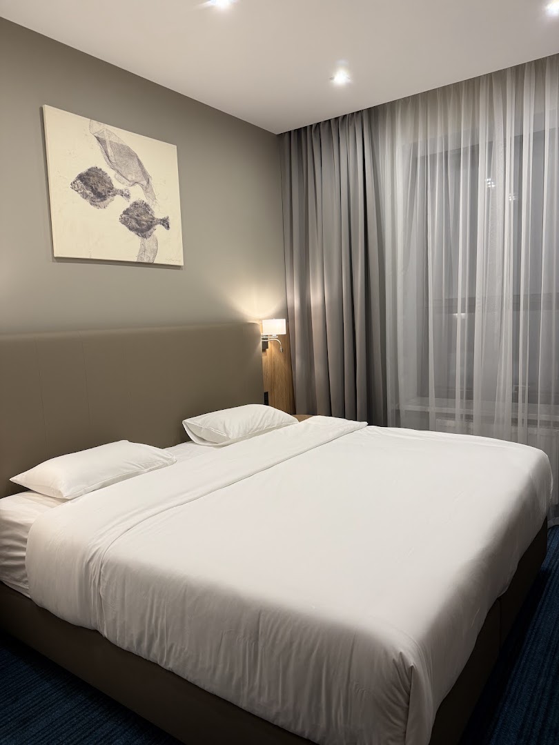 Cosmos Omsk Hotel, Отель, Омск