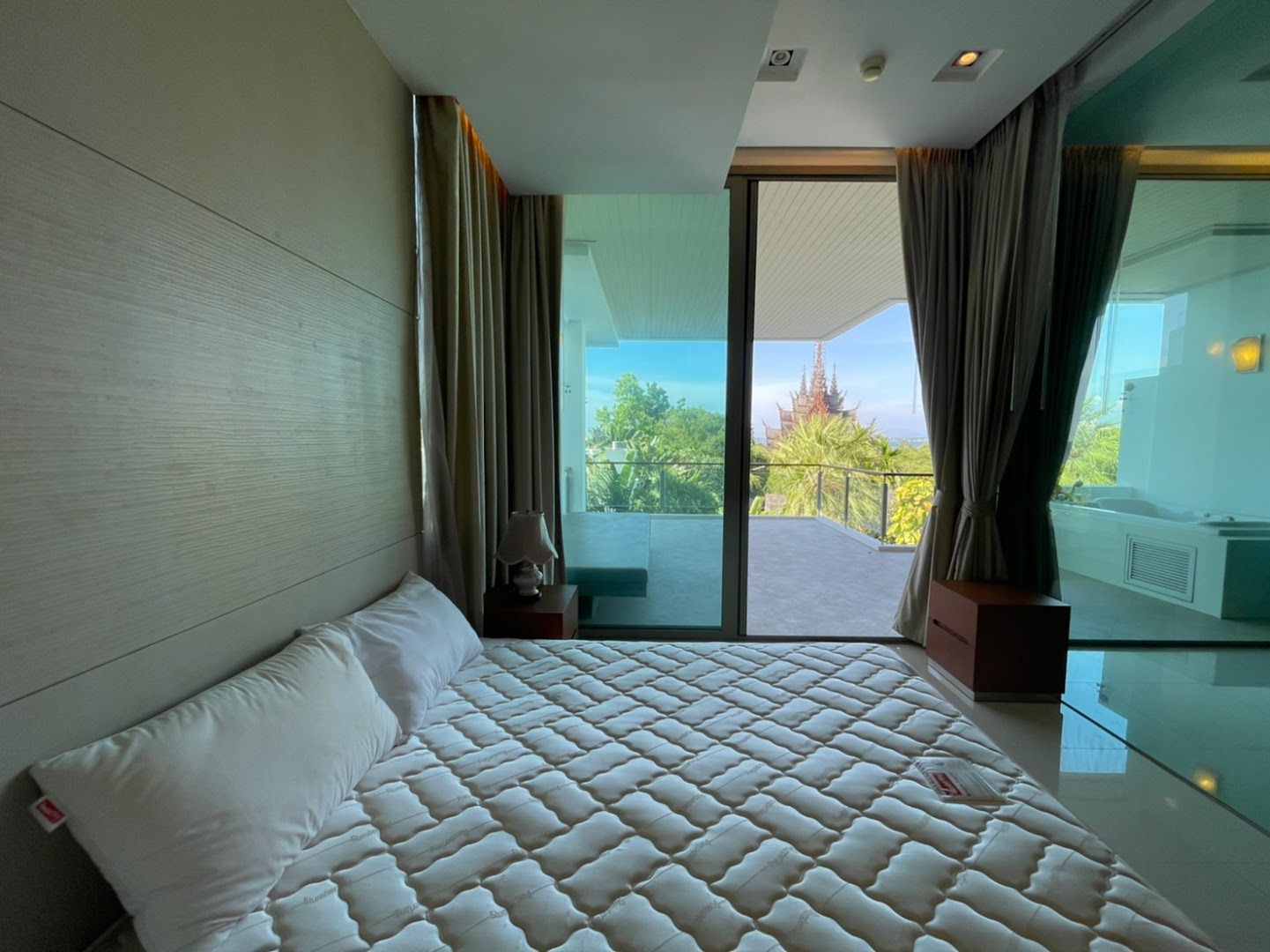 The Sanctuary Wong Amat by U Hotels, Отель, Паттайя