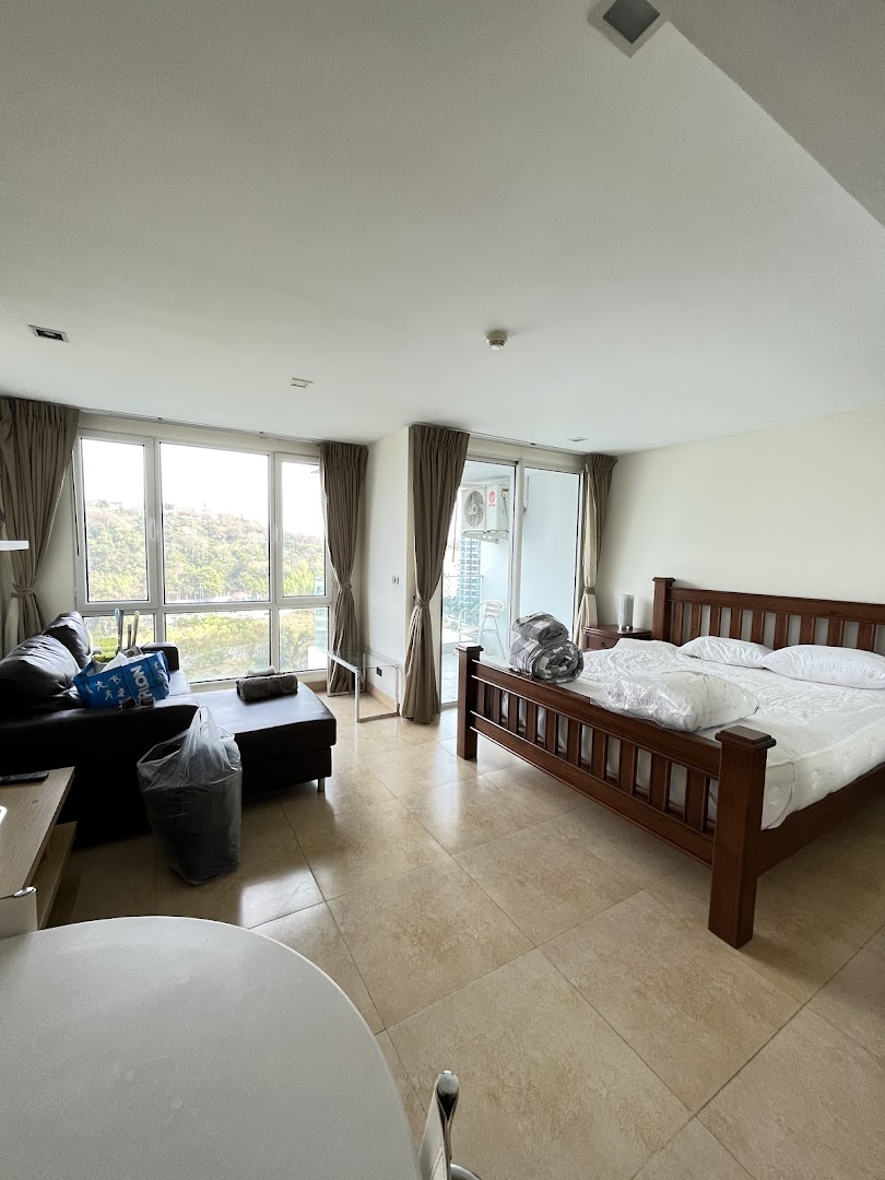 The Cliff Boutique Resort, Отель, Паттайя