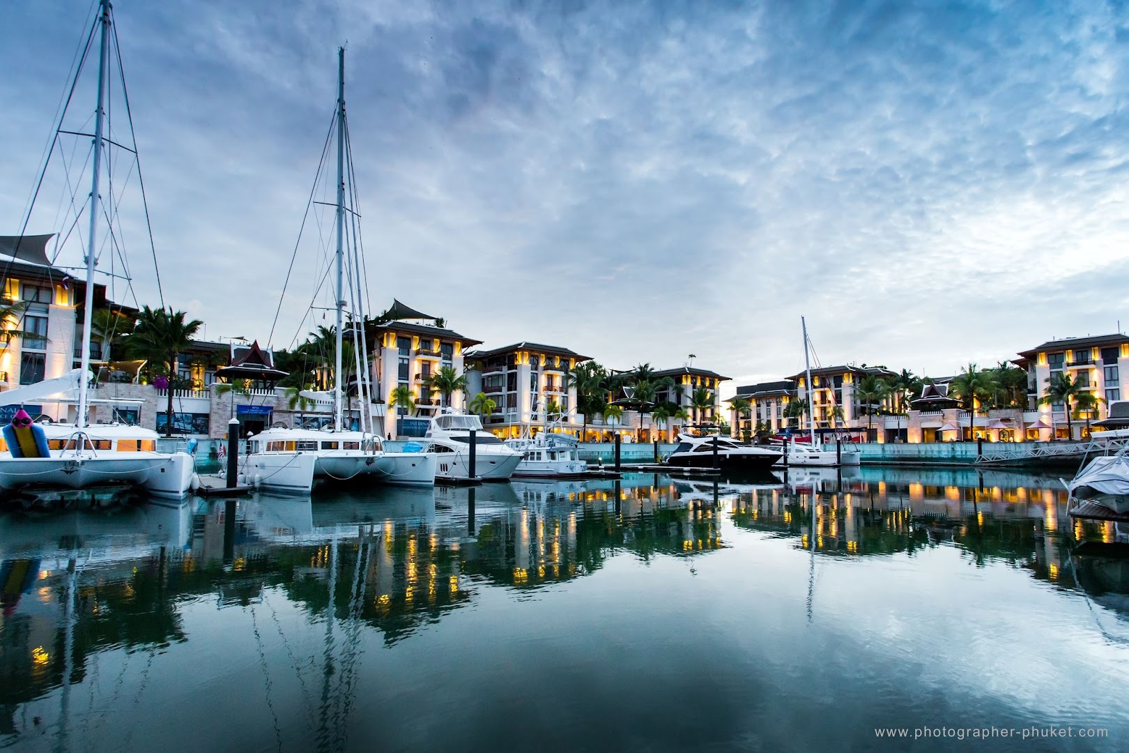 Royal Phuket Marina, Площадка, Пхукет