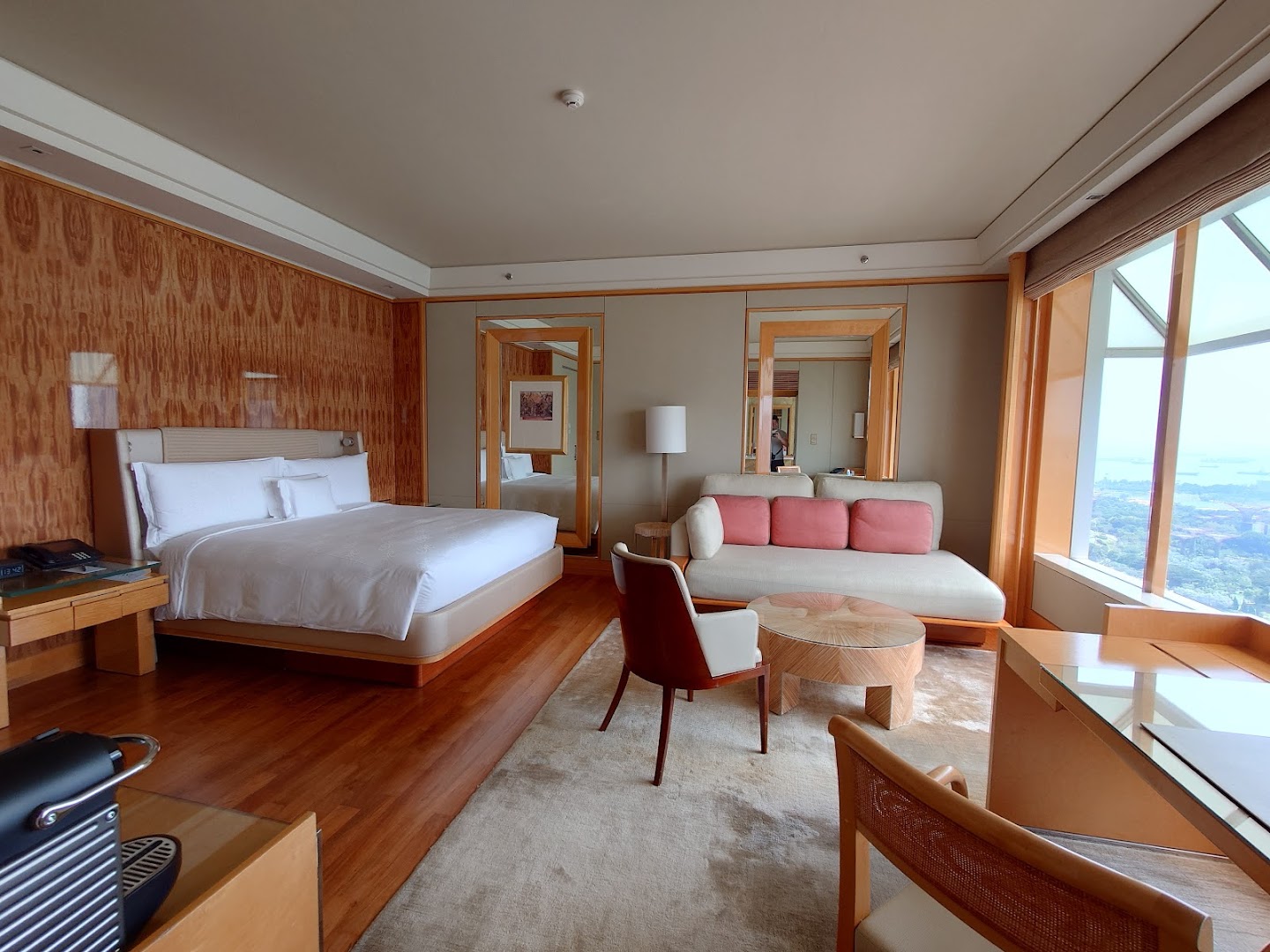 The Ritz-Carlton, Millenia Singapore, Отель, Сингапур
