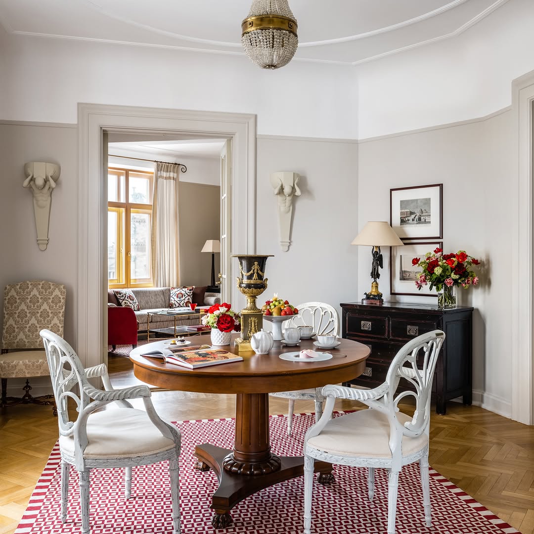 Hotel Astoria, Отель, Санкт-Петербург