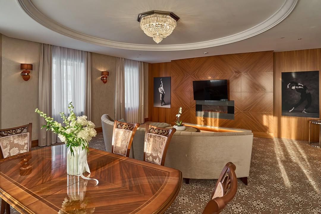 Lotte Hotel St Petersburg, Отель, Санкт-Петербург