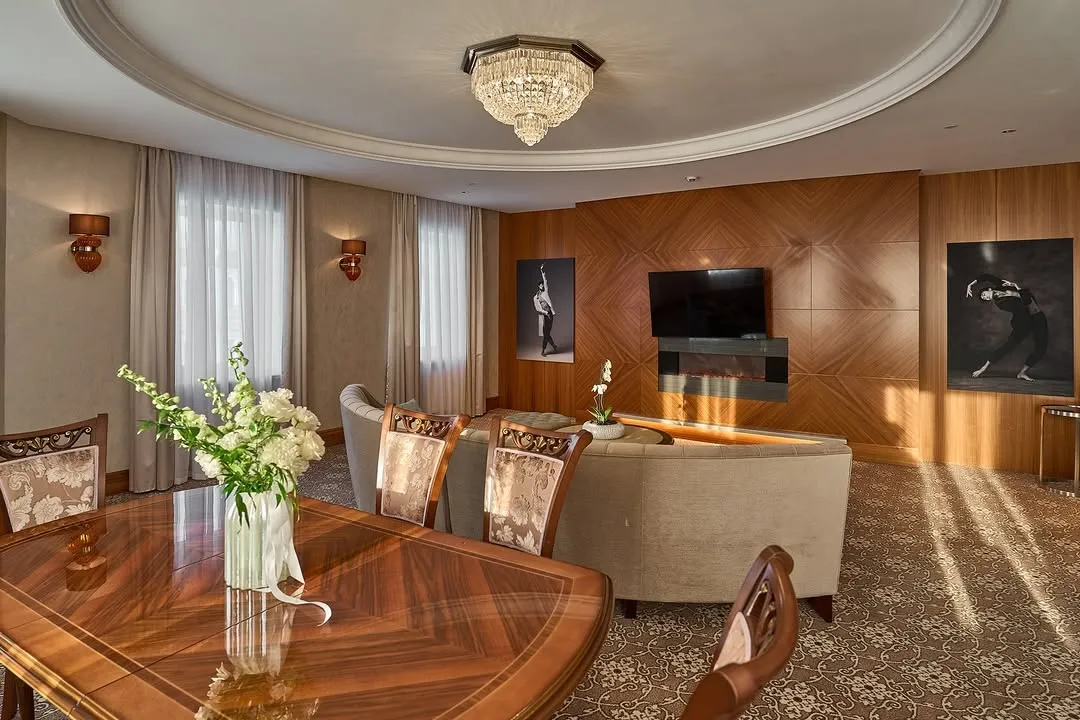 Lotte Hotel St Petersburg, Отель, Санкт-Петербург