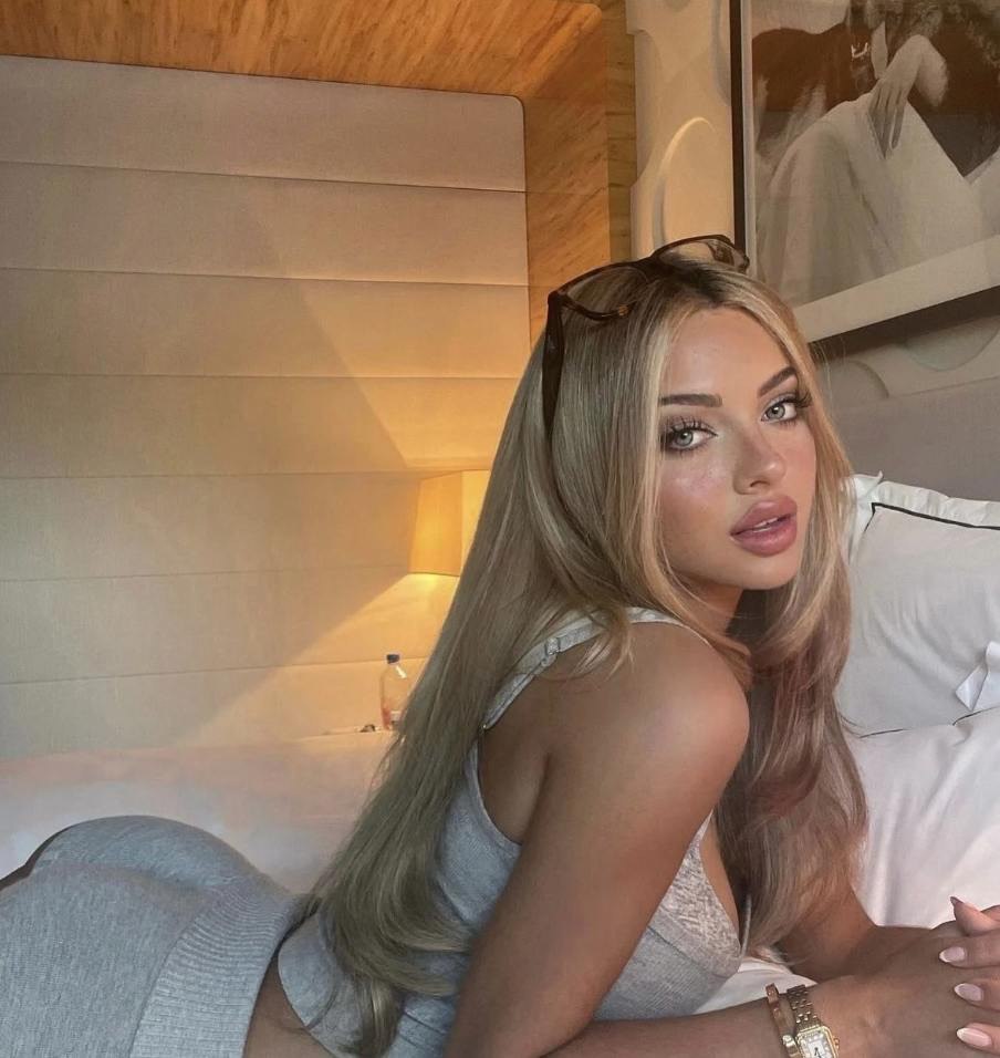 Zlata, premium companion APEX Escort, New York